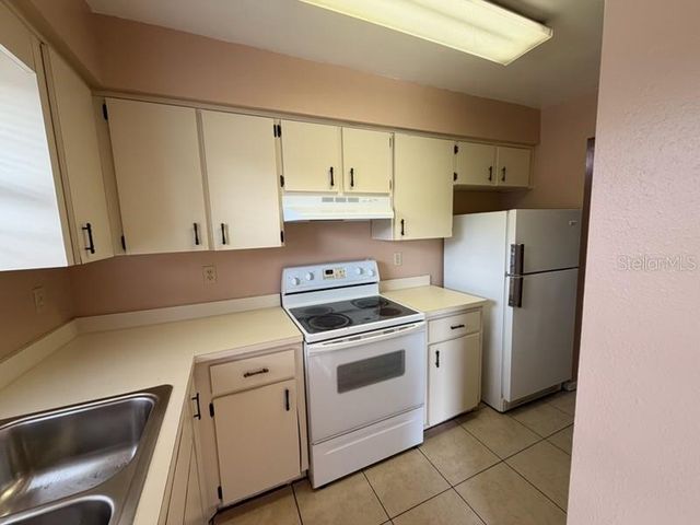1027 HARDEN COURT, Lakeland, FL 33813