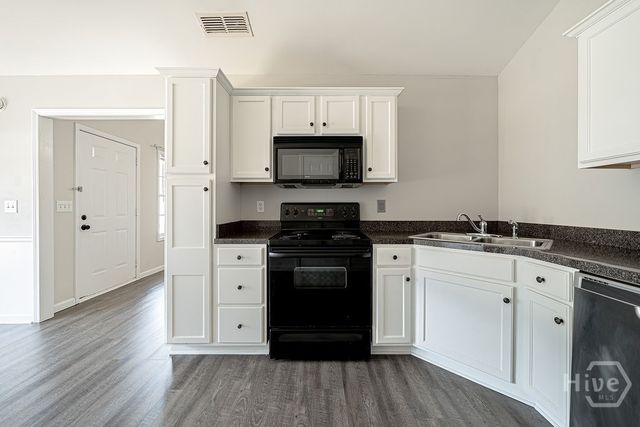 172 Tall Pine Lane, Athens, GA 30605