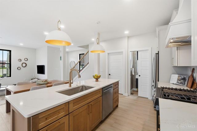 1635 Clayton Street, Cincinnati, OH 45206