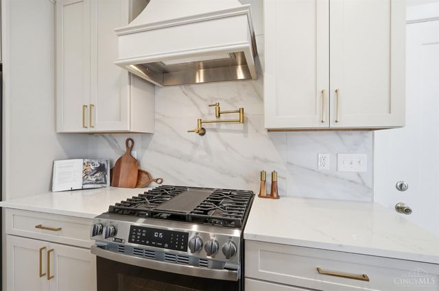 1635 Clayton Street, Cincinnati, OH 45206