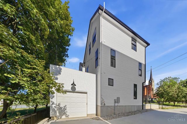 1635 Clayton Street, Cincinnati, OH 45206