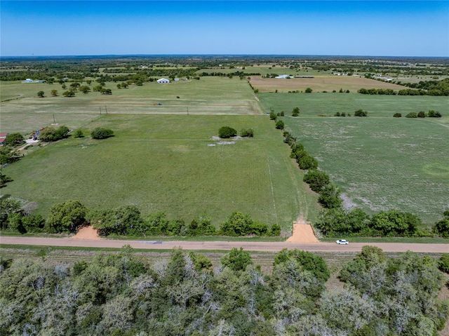 7239 Meiners Road, Ledbetter, TX 78946