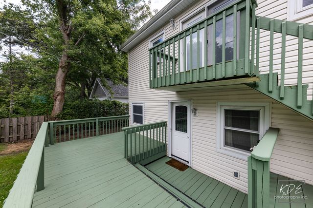 1912 Burlington Avenue, Lisle, IL 60532