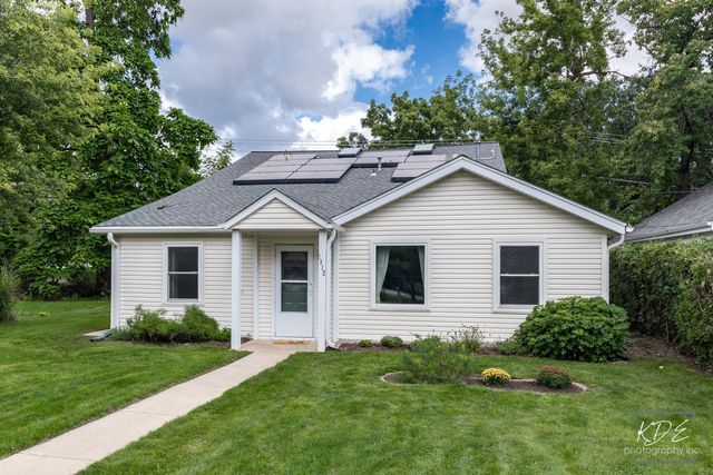 1912 Burlington Avenue, Lisle, IL 60532