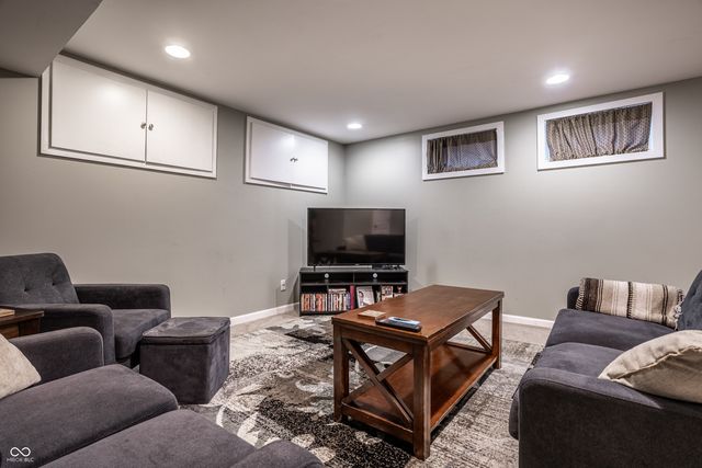 5668 Liberty Creek Drive W, Indianapolis, IN 46254
