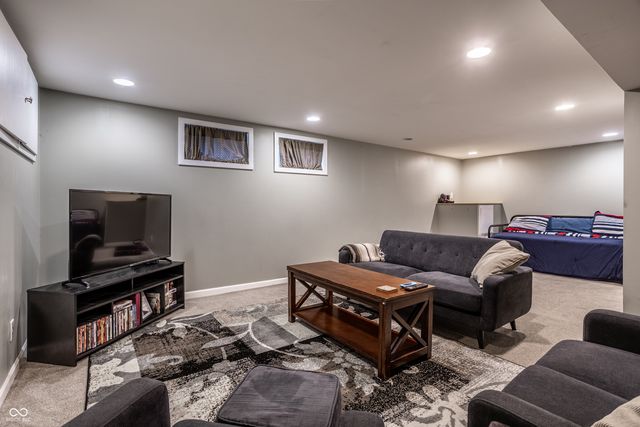 5668 Liberty Creek Drive W, Indianapolis, IN 46254