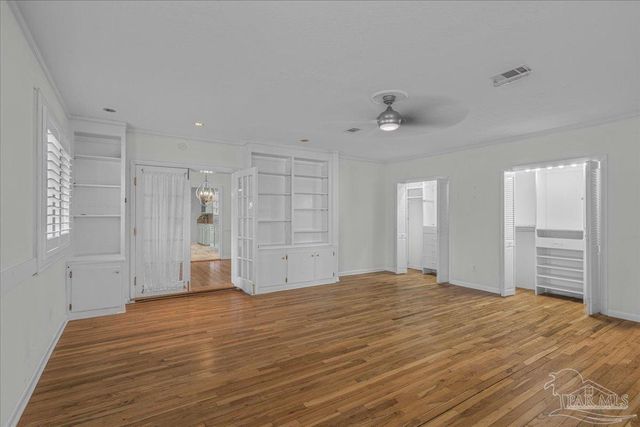 15 Lakeside Dr, Pensacola, FL 32507