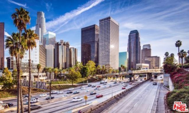 1031 W Century Boulevard, Los Angeles, CA 90044