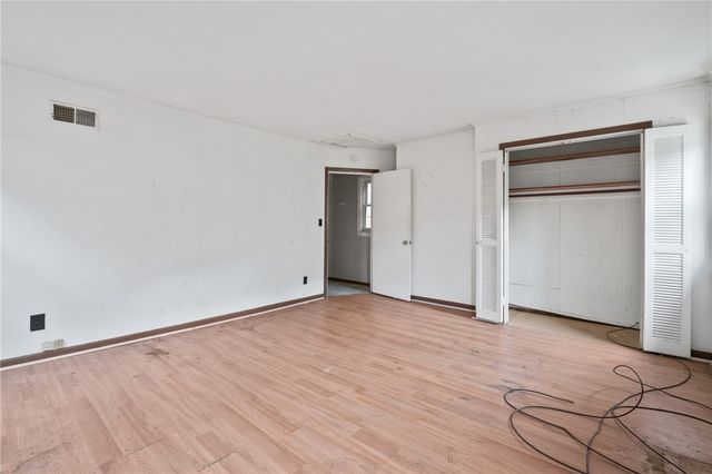 525 Larimer Ave, Turtle Creek, PA 15145