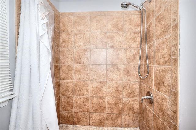 1272 Alcovy Bluff Drive, Monroe, GA 30656