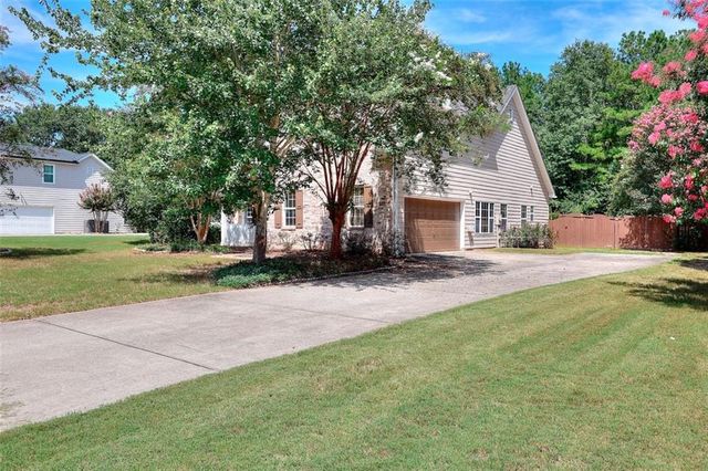 1272 Alcovy Bluff Drive, Monroe, GA 30656