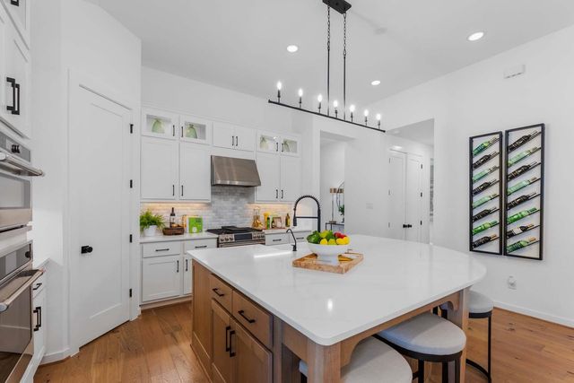 101 Blackberry CV, Georgetown, TX 78628