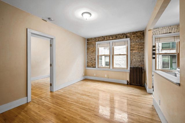 2218 Nicollet Avenue 23, Minneapolis, MN 55404