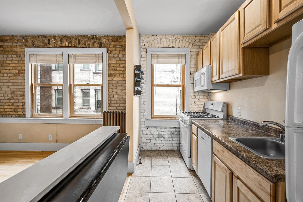 2218 Nicollet Avenue 23, Minneapolis, MN 55404 — photo 4