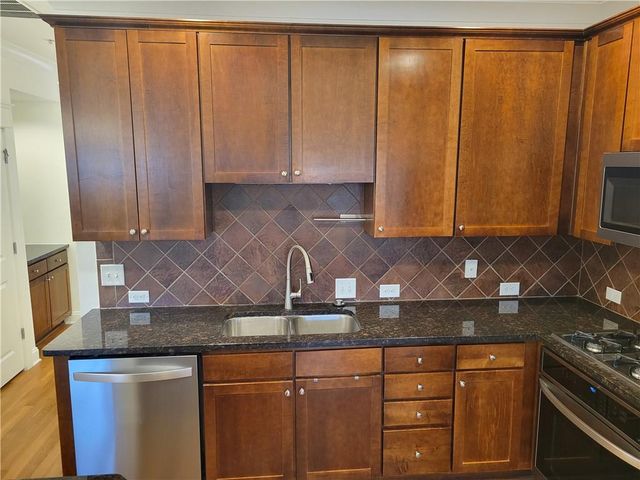 655 Mead Street SE 38, Atlanta, GA 30312