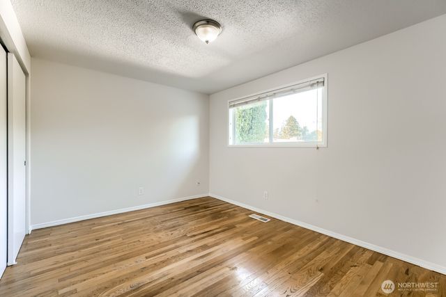 25110 35th Avenue S, Kent, WA 98032