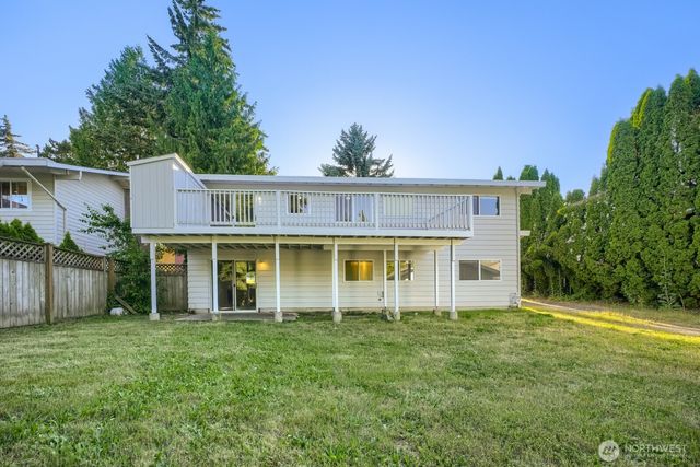 25110 35th Avenue S, Kent, WA 98032