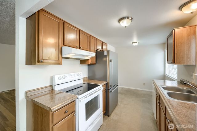 25110 35th Avenue S, Kent, WA 98032