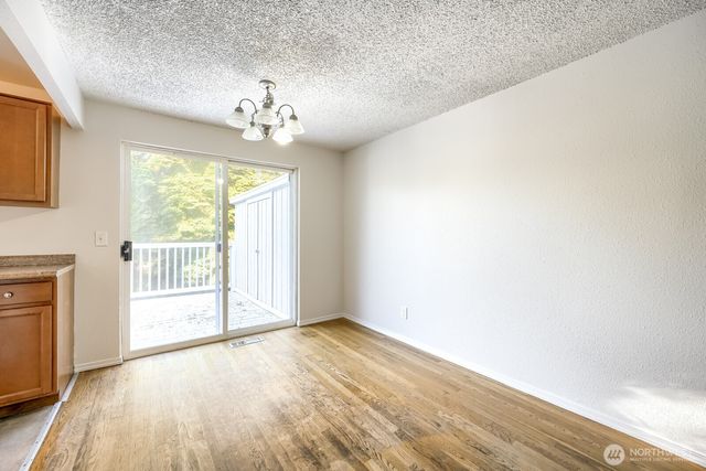 25110 35th Avenue S, Kent, WA 98032