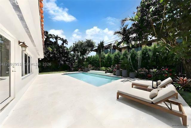 1410 Bird Rd, Coral Gables, FL 33146