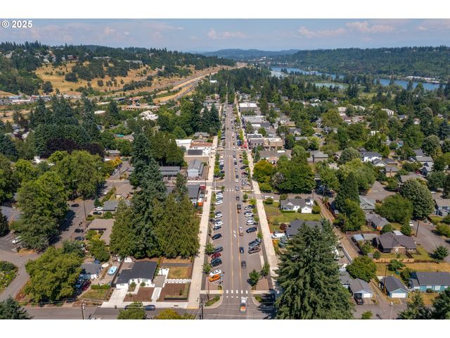 1694 16TH St, West Linn, OR 97068