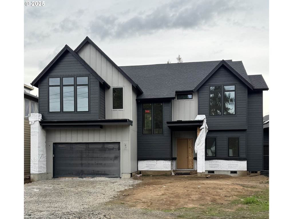 1694 16TH St, West Linn, OR 97068