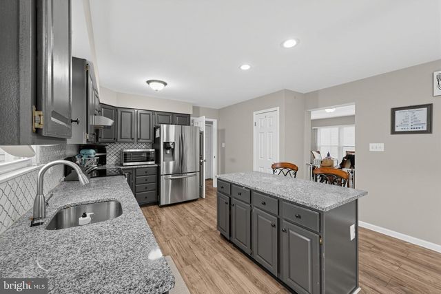 103 DESCHLER BLVD, Clayton, NJ 08312