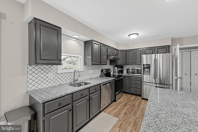 103 DESCHLER BLVD, Clayton, NJ 08312