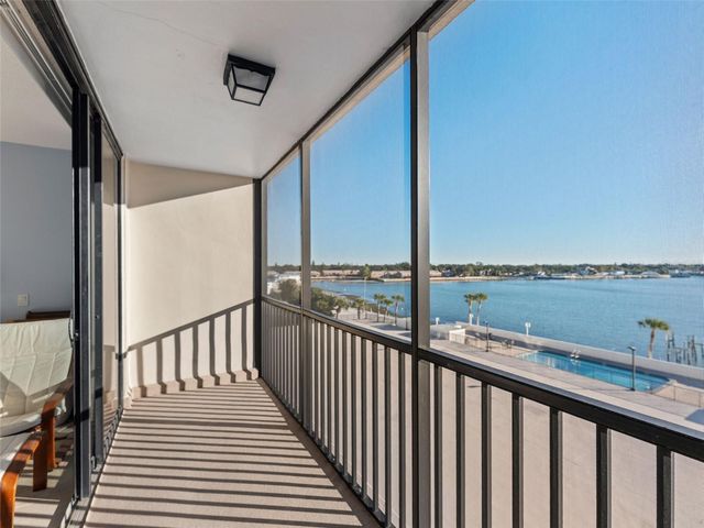 7100 SUNSHINE SKYWAY LANE S 503, St Petersburg, FL 33711