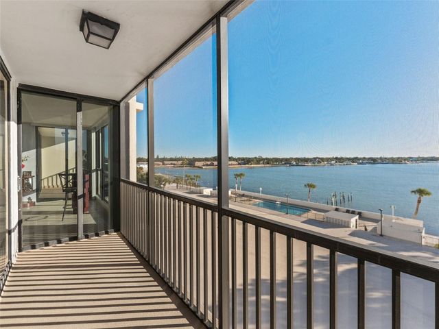 7100 SUNSHINE SKYWAY LANE S 503, St Petersburg, FL 33711