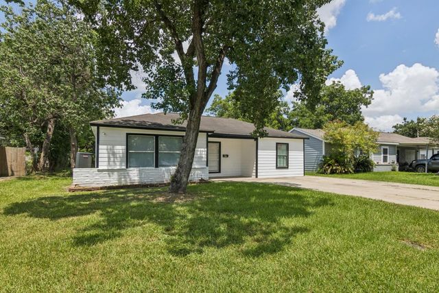1408 Scarborough Lane, Pasadena, TX 77502