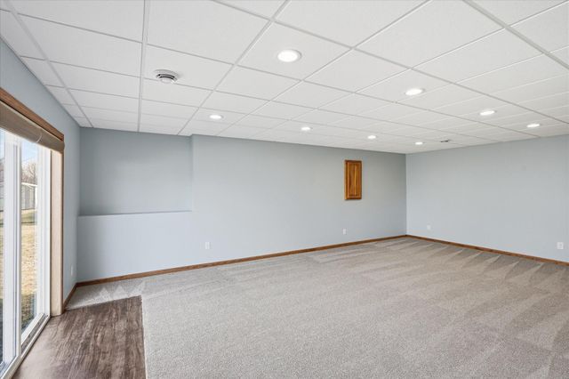 153 Pheasant Ridge Drive, Montrose, MN 55363