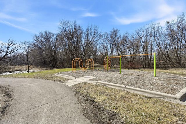 153 Pheasant Ridge Drive, Montrose, MN 55363