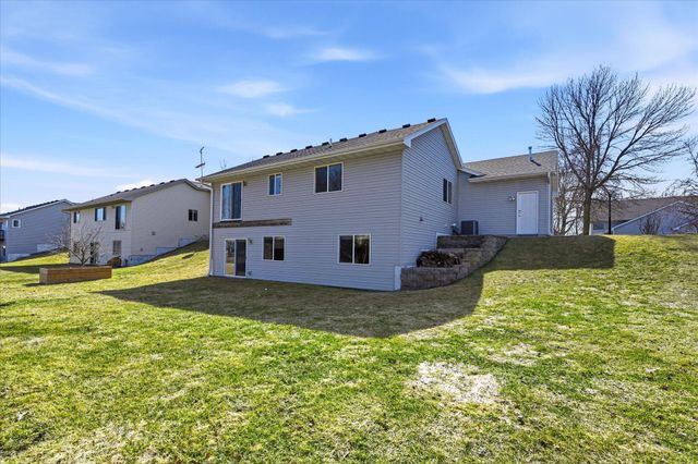 153 Pheasant Ridge Drive, Montrose, MN 55363