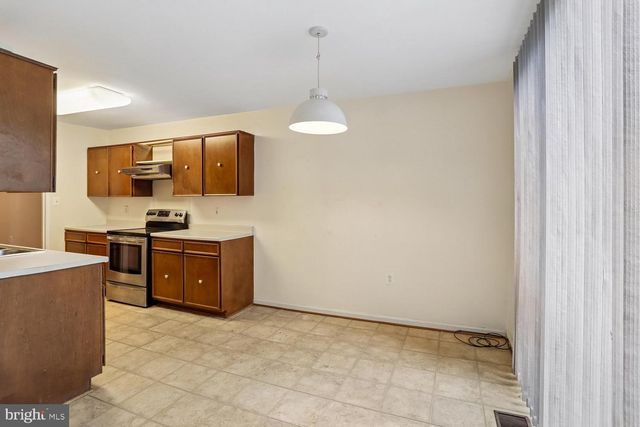 10721 DEBORAH DR, Rockville, MD 20854