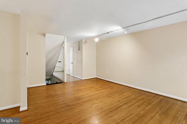 10721 DEBORAH DR, Rockville, MD 20854
