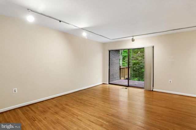 10721 DEBORAH DR, Rockville, MD 20854