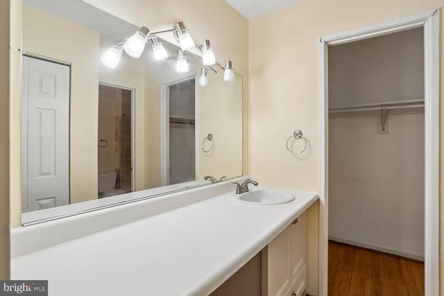10721 DEBORAH DR, Rockville, MD 20854