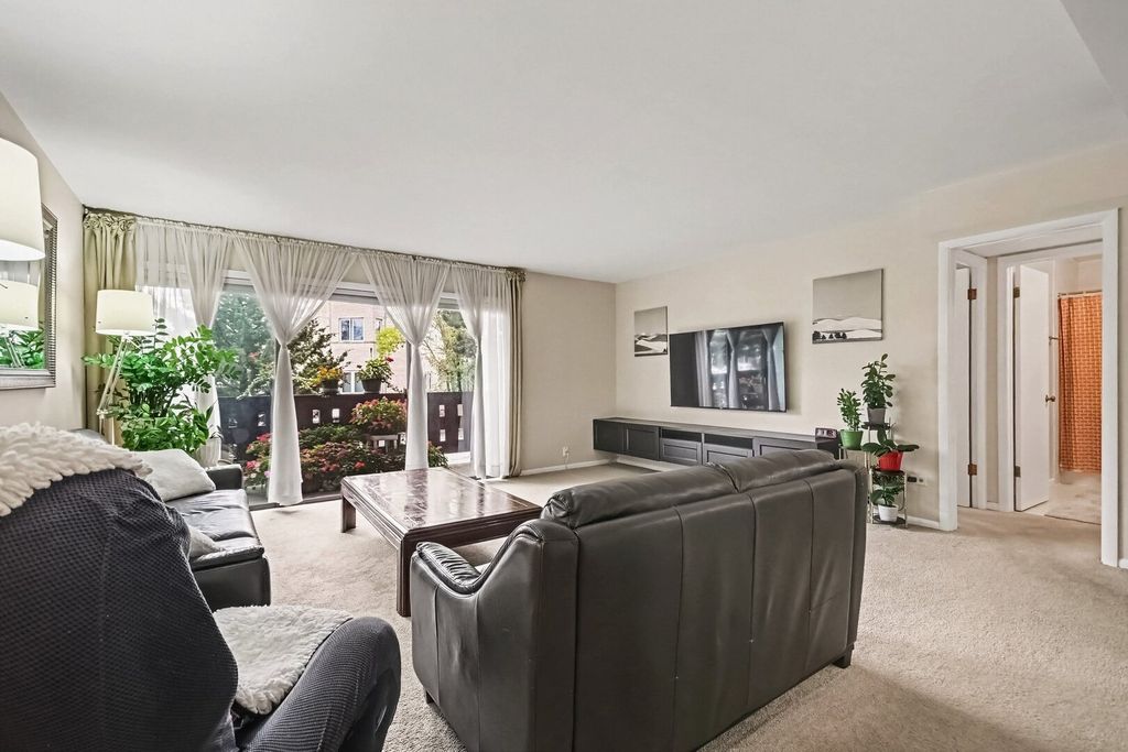 1815 Oakton Street 1A, Park Ridge, IL 60068 — photo 3