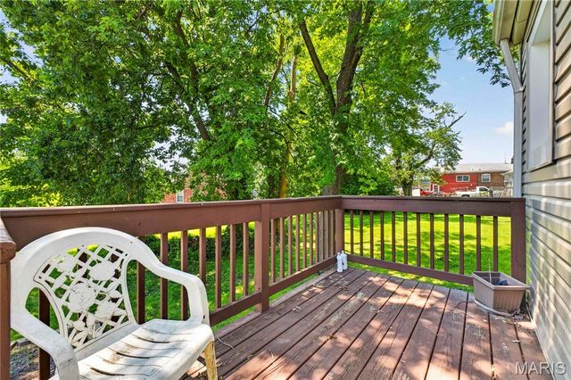 8908 Boston Avenue, St Louis, MO 63121