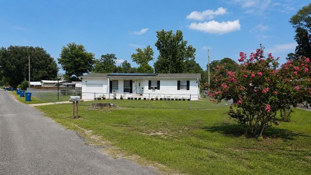 354 PARK DRIVE, Deland, FL 32724