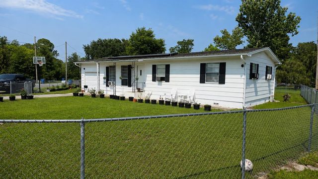 354 PARK DRIVE, Deland, FL 32724