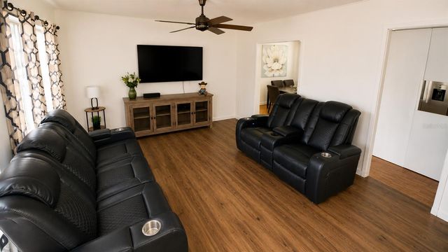 354 PARK DRIVE, Deland, FL 32724