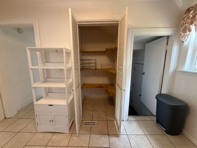 1006 Johns Court, Huntington, WV 25701