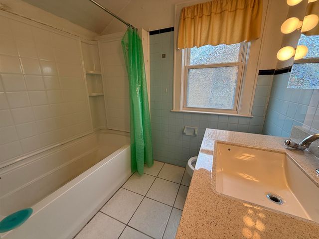 1006 Johns Court, Huntington, WV 25701