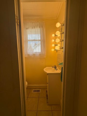 1006 Johns Court, Huntington, WV 25701