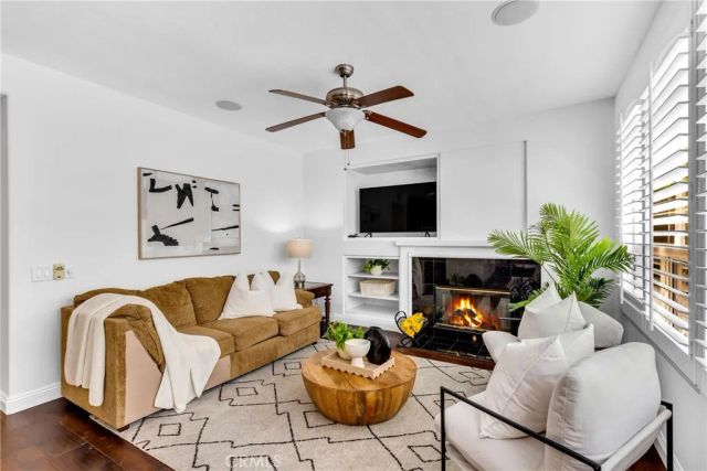 24 Belcanto, Mission Viejo, CA 92692
