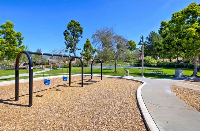24 Belcanto, Mission Viejo, CA 92692