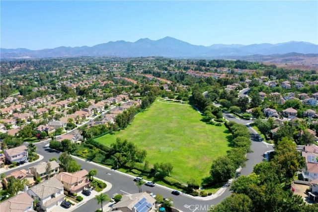 24 Belcanto, Mission Viejo, CA 92692