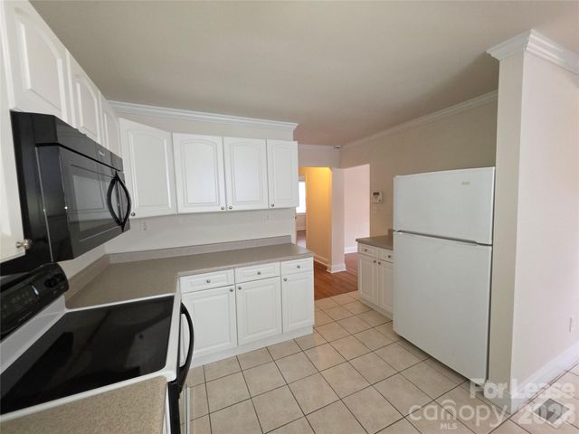 356 Melbourne Court, Charlotte, NC 28209